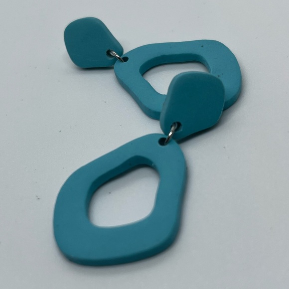 NWT Blue Handcrafted Earrings - Picture 4 of 5